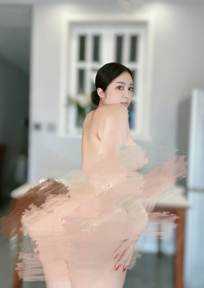 图片[2]-【微-密】120斤的小王同学-蛋糕奶油[32P1V-272M]-写真栈-xiezz.cc