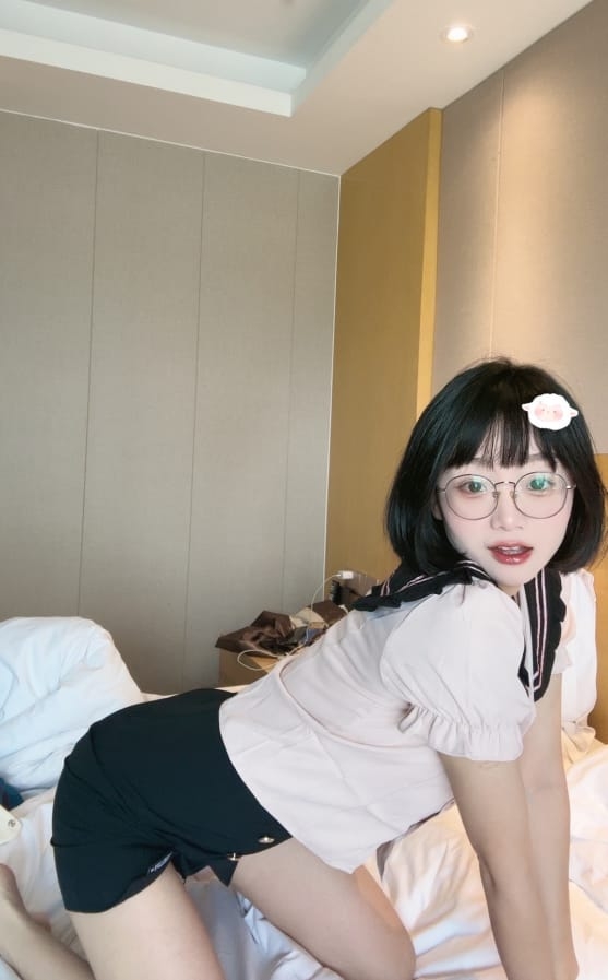 图片[2]-【微-密】胜利的小生活-JK系列 [16P-66M]-写真栈-xiezz.cc