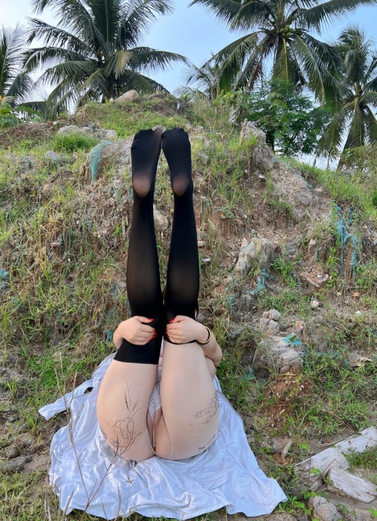 图片[2]-【微-密】迷人的五姨太-荒野之息 [21P-158MB]-写真栈-xiezz.cc