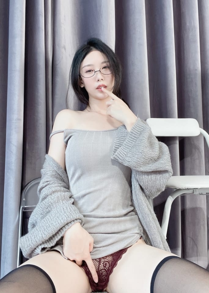 图片[1]-抖娘-利世 – NO.156 定制-宅女[40P-136MB]-蜜桃啵啵