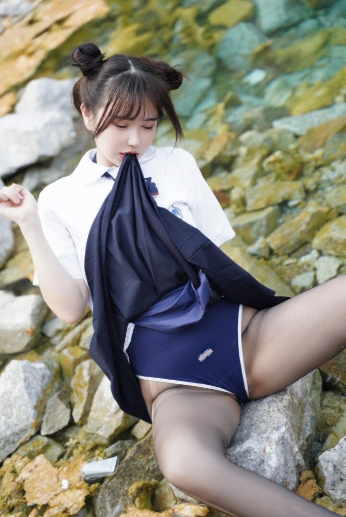 图片[1]-Tina很妖孽呀 – NO.24 小溪体操服死库水JK[56P-530M]-蜜桃啵啵