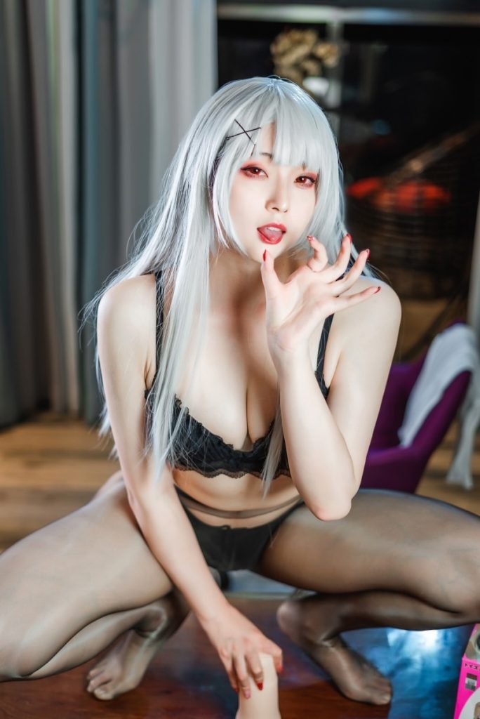 图片[2]-Natsuko夏夏子 – NO.43 OL灰机杯 [50P1V-280MB]-写真栈