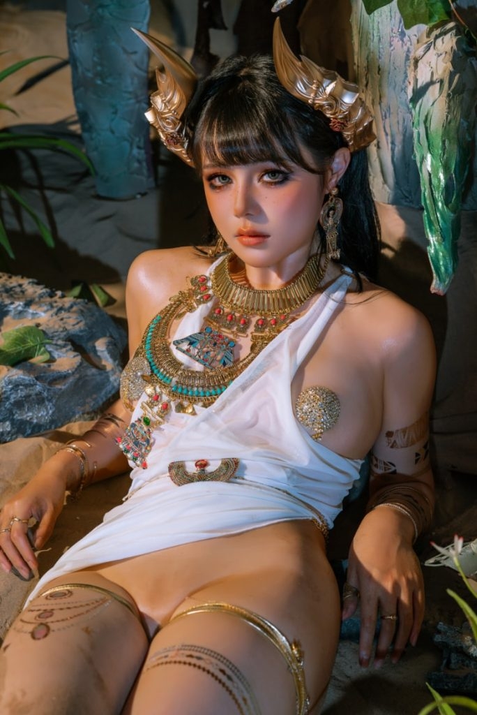 图片[1]-云溪溪 – 七月喵子 – NO.47 伊庇斯拉 [18P-299MB]-蜜桃啵啵