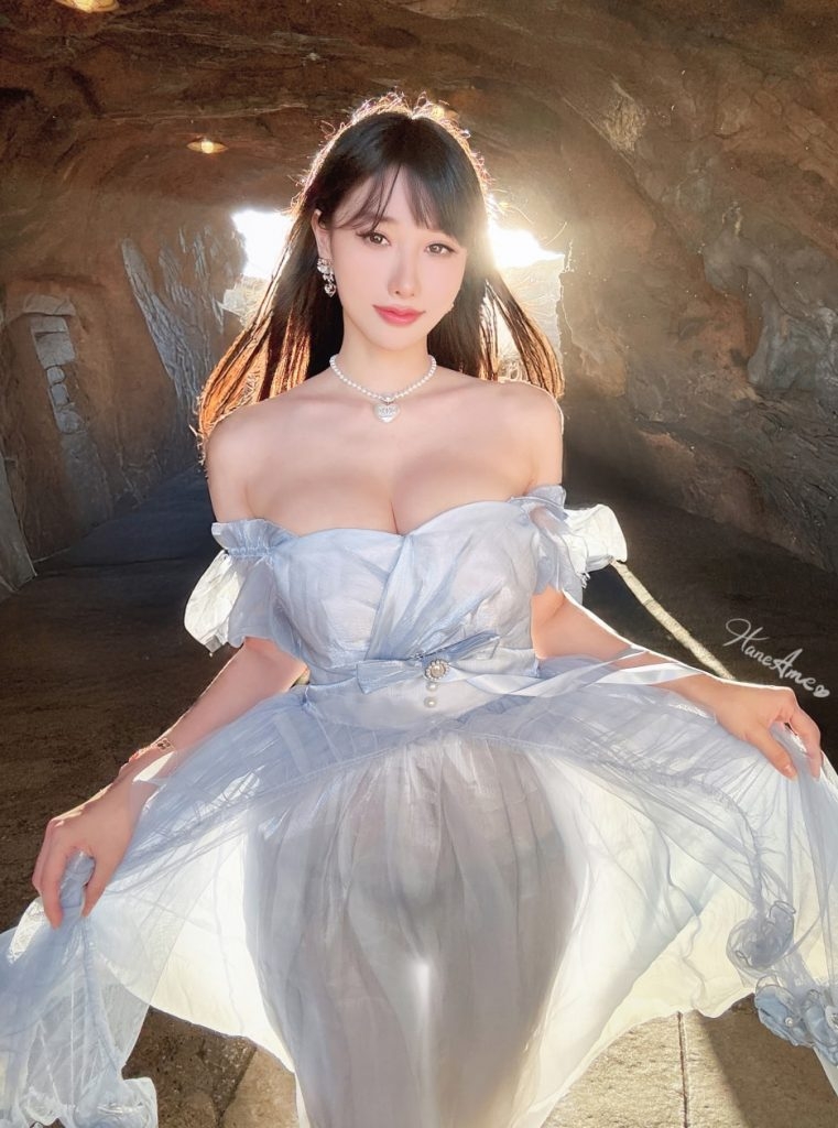 图片[2]-雨波_HaneAme – NO.393 COVER原创 – 在逃公主波波[39P-265MB]-写真栈