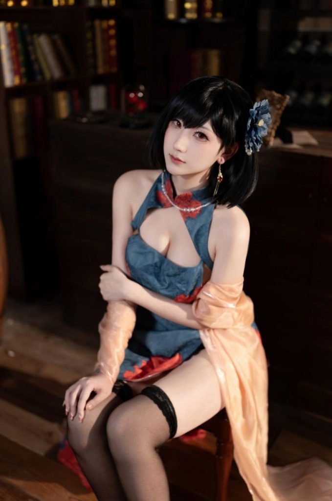 图片[1]-梓猫AzuNyan – 建武旗袍[9P-88MB]-蜜桃啵啵