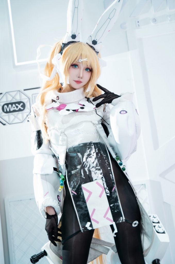 图片[2]-焖焖碳 NO.037 交错战线莉普斯COS [18P-36MB]-写真栈