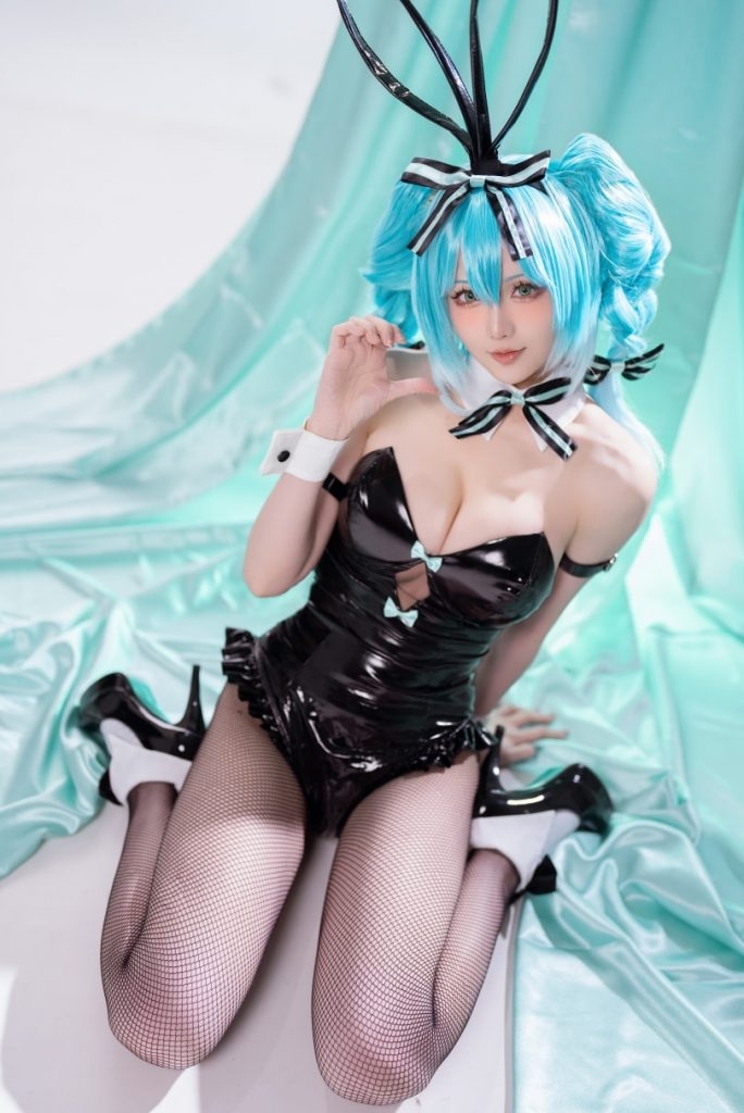 图片[1]-星之迟迟 NO.241 2025年5月计划C 初音未来 兔女郎 [44P1V-342MB]-写真栈